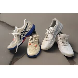 2 Pairs Of ASICS Women Tennis Shoes size 8 Mint Condition